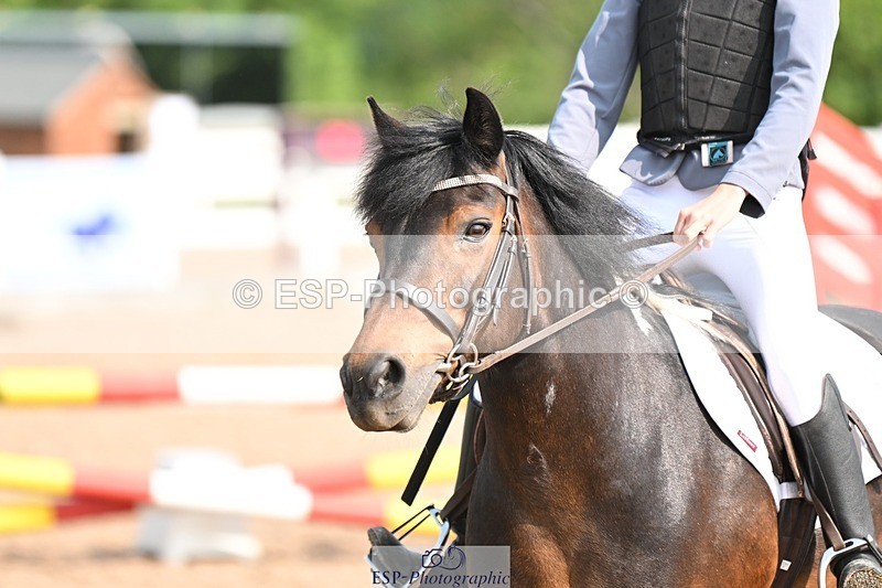 250608-092717-01843 - Cls 21 Clear Round 50cm