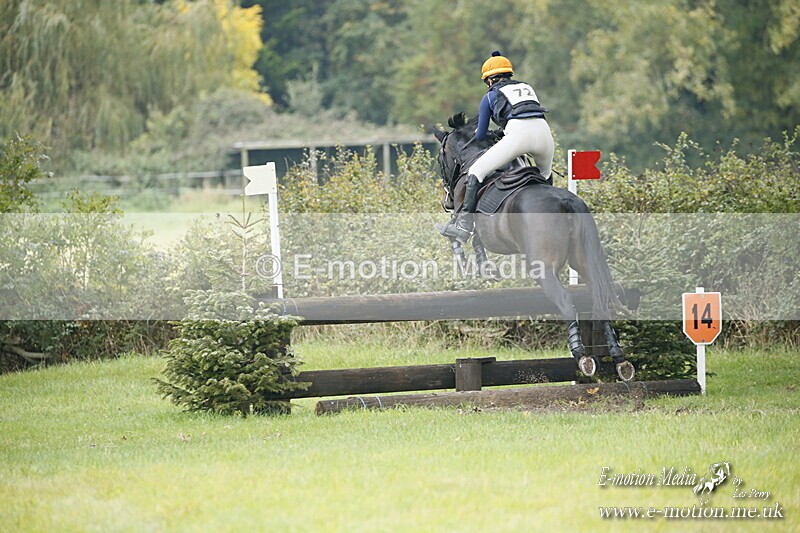 WWHT 181020 WWHT 181020 1556 - WWEC Intermediate Pairs (0.90m) 18/10/20