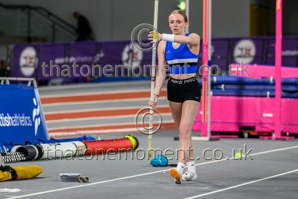 SenInd26-917180 - Field Female Set One