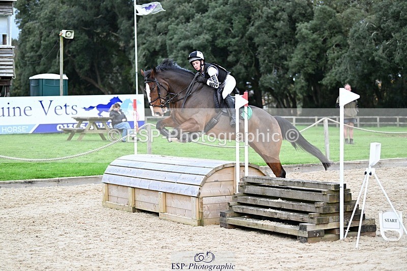 241117-140722-04430 - Cls 3 90-95cm 14.00 to 15.00