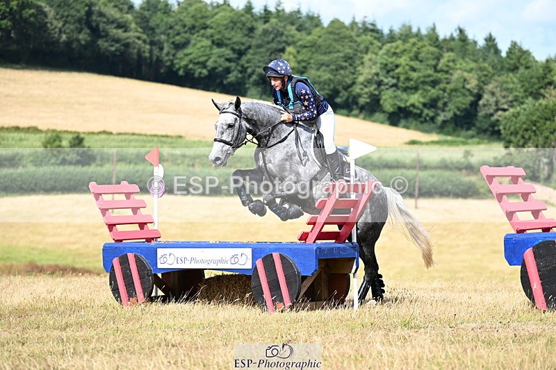 250803A-162153-16950 - Q-754-Leigh.Smallacombe-CRUISING.CARRA