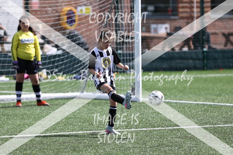 1DX30907 - Sat 13th U9 Girls
