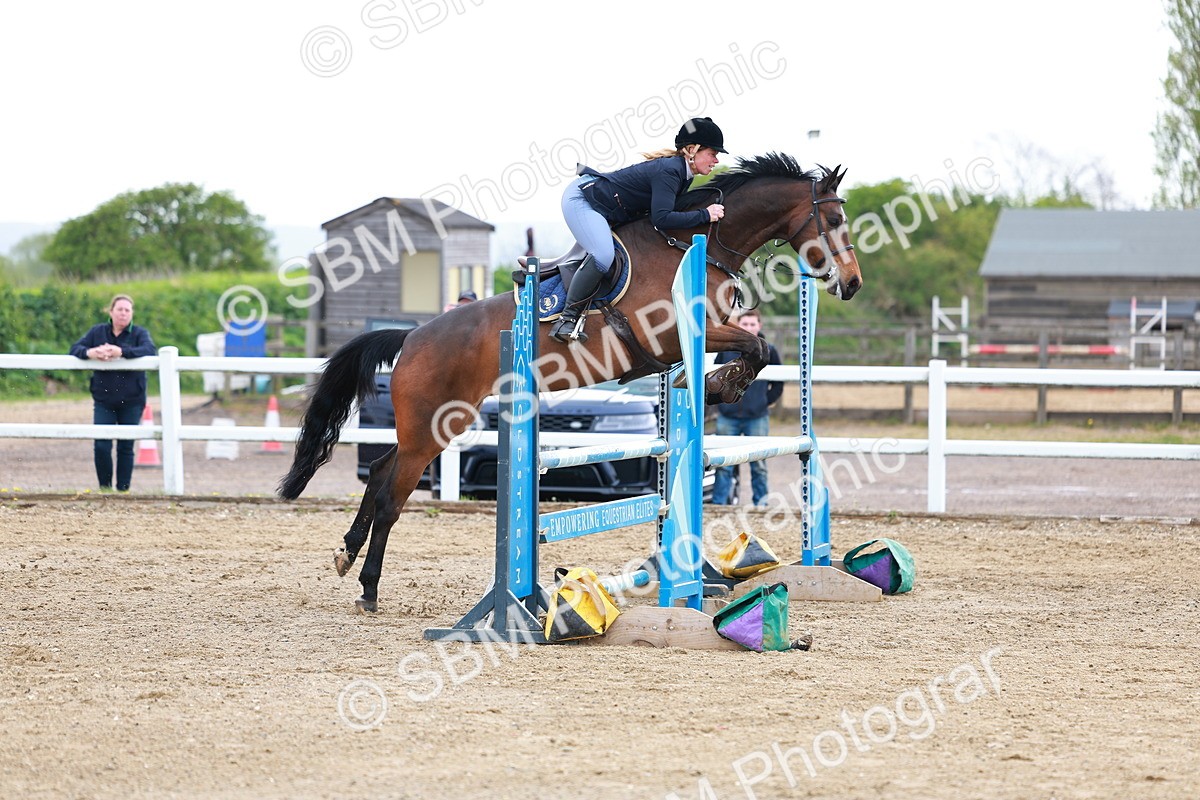 SBM_001825 - class 8 - Senior British Novice - 90cm