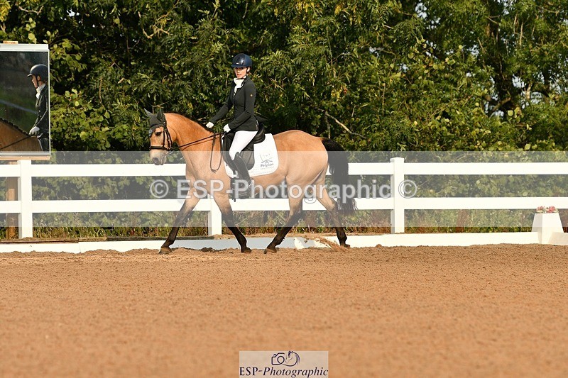 250817-090744-06764 - 065-Nicky.TurriffMyshall.Robby