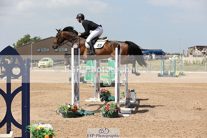 250725-141109-03192 - Cls 3 Snr Foxhunter