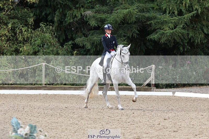 250809A-105002-02693 - 018-Lily.LaughtonEquador.MT