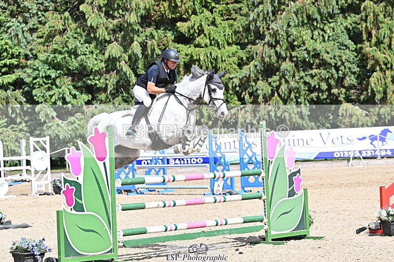 250704A-161044-11920 - Cls 23 Snr Foxhunter