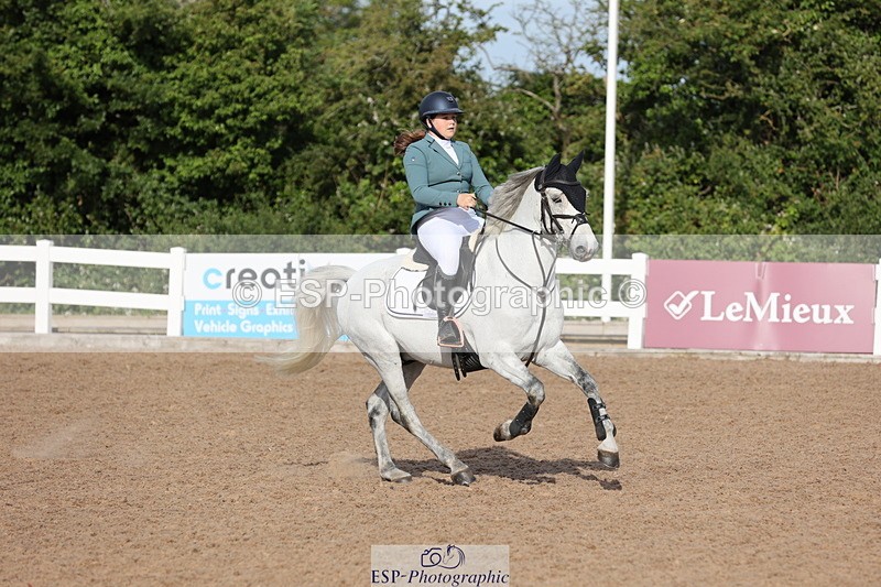 240629A-081147-02446 - Cls 16 British Novice and 80cm Open