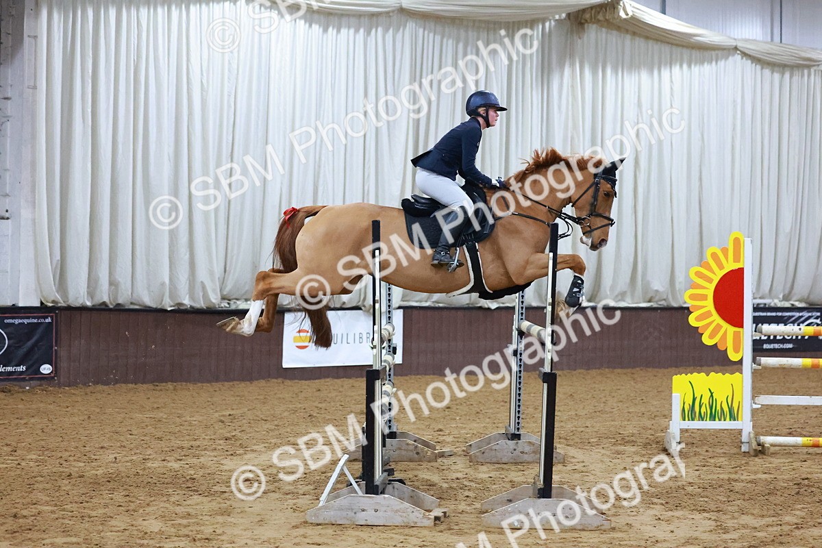 SBM_002412 - Class 5 - Senior Foxhunter 1.20m
