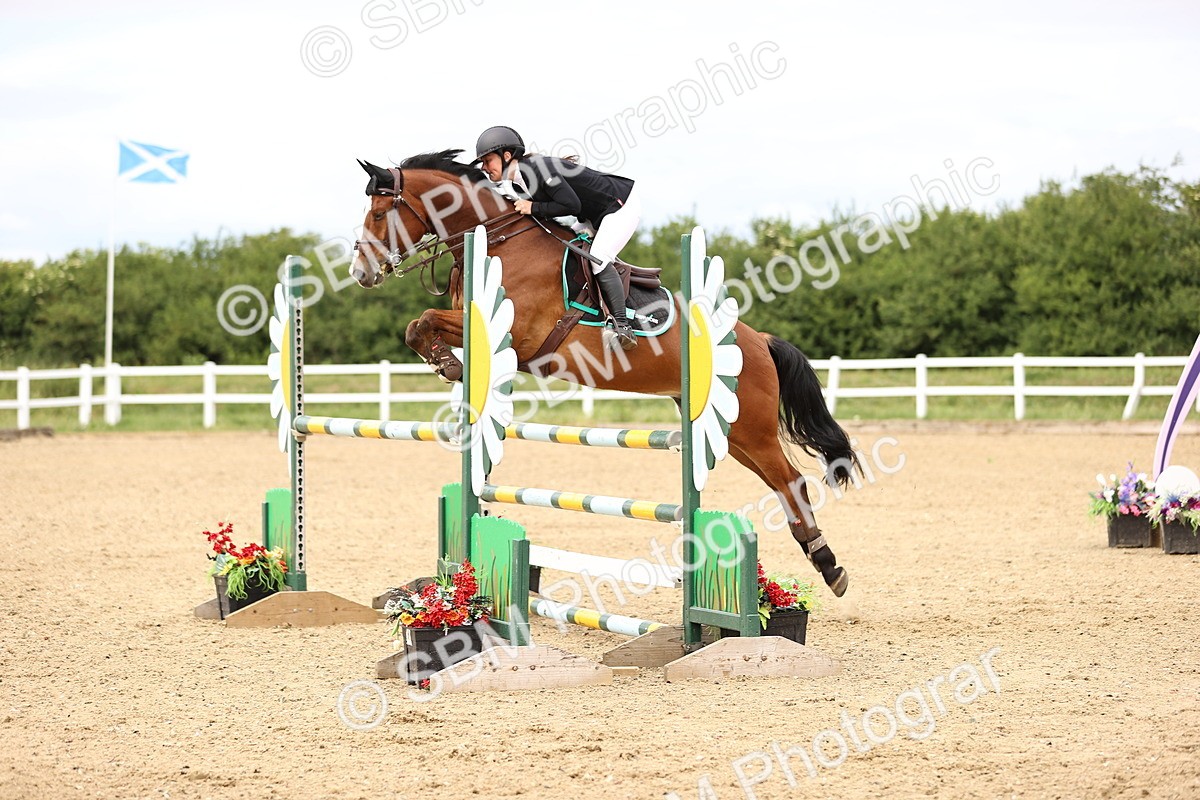 SBM_007795 - Class 19 - Senior Newcomers - 1.10m