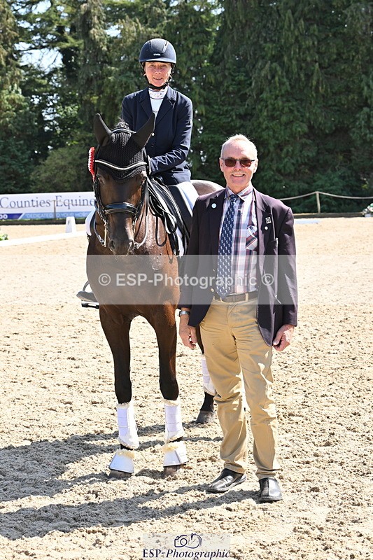 250810A-153229-08120 - Adv Medium SILVER Presentations