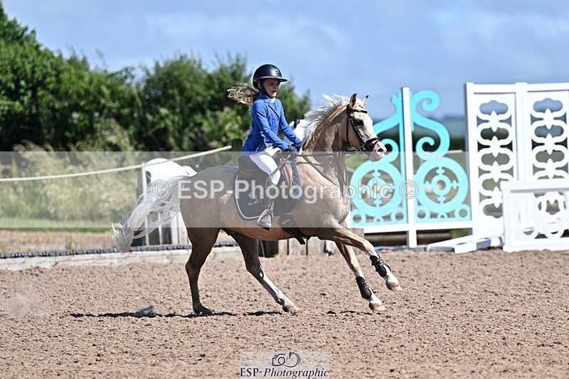 250627-161152-00645 - Cls 6 Stepping Stones 128cm and 138cm