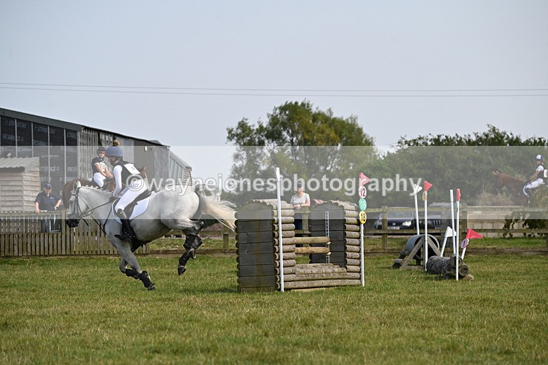 WJ6_2741 - 80cm XC Time 15:07 to 15:25