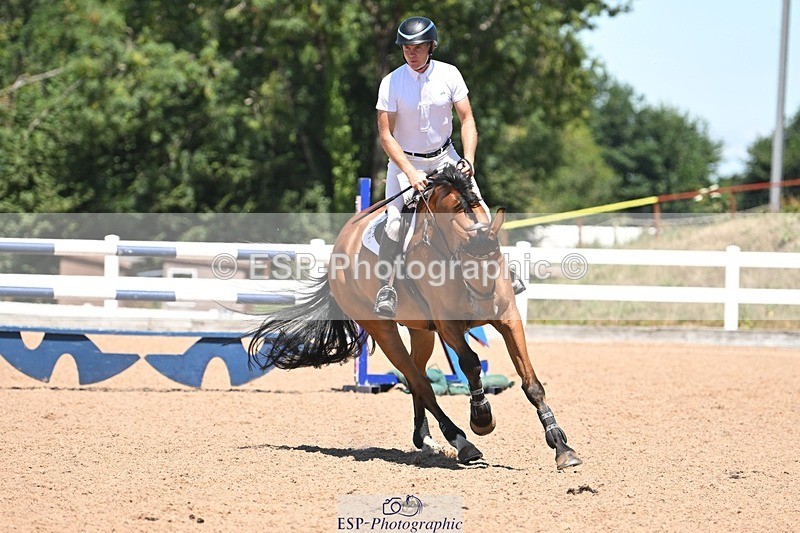 250709-125252-00659 - Cls 4 Snr Newcomers & Snr 1.10m