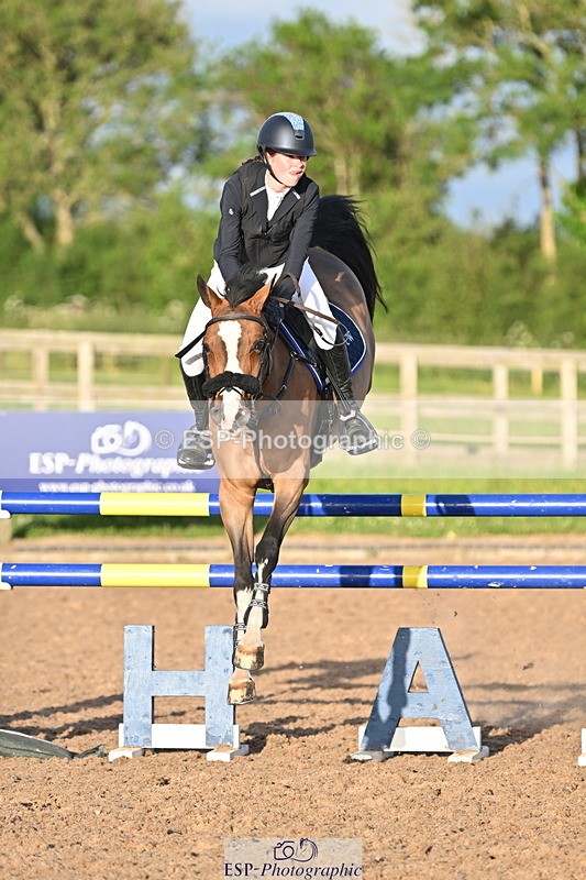 240628A-200655-02008 - Cls 7 Graham Heath 128cm + 138cm