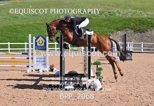 BPP_2068 - CLASS 3 - FRI - Senior British Novice/90cms Open