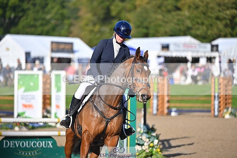 241027-103001-16366 - 328-Zara.Head-FOURFIELDS.LOVEHEART