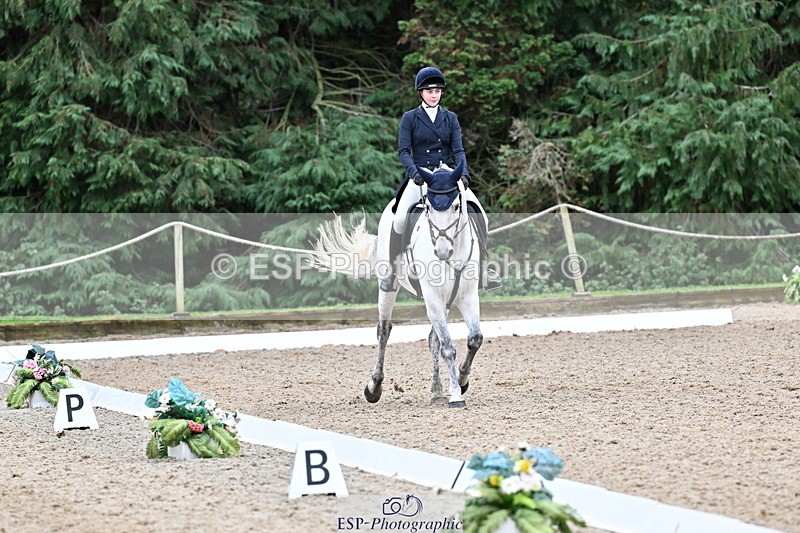 251022A-150556-00461 - B-109-Zoe.Davies