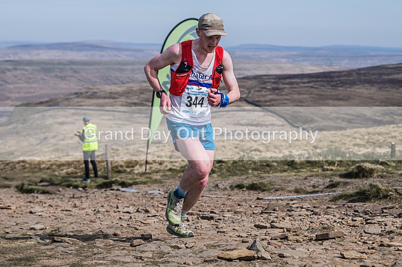 Pen-Y-Ghent-27 - The 3 Peaks Race Saturday 25th April 2026 - Pen Y Ghent
