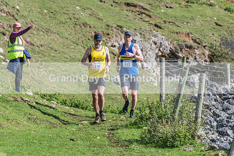 Ilam-662 - Ilam Three Peaks Fell Race (Limestone Series) Sunday 28th September 2025