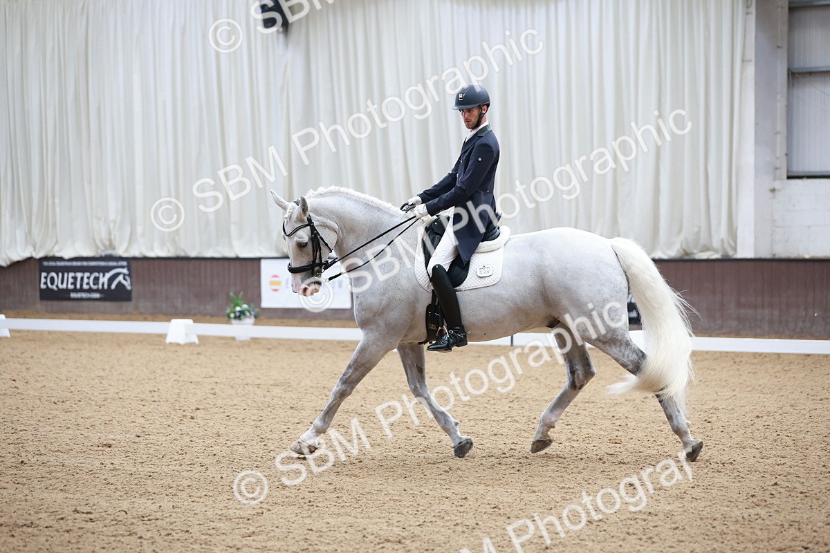 SBM_008626 - Class 14 - FEI PSG - 9.30-10.30