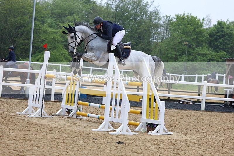 3E7A7388 - Class 8: Senior Foxhunter/1.20 open