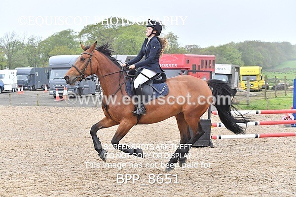 BPP_8651 - CLASS 24 SUN Senior BritiNovice/ 90cm Open