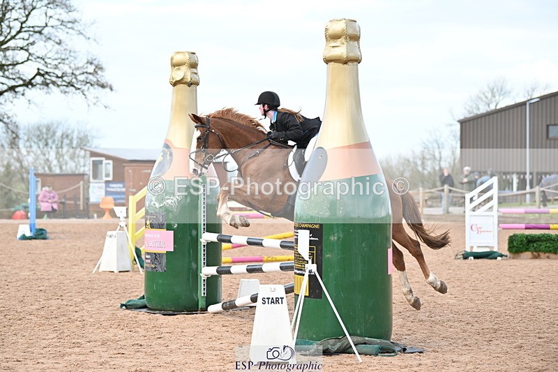 231203A-124403-01211 - Cls 20+21 Club and Schools 1m