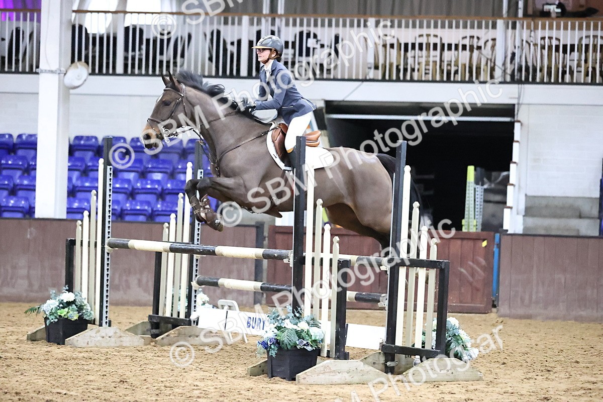 SBM_2042 - Class 8 - Nupafeed Supplements Senior Discovery/ 1m Open