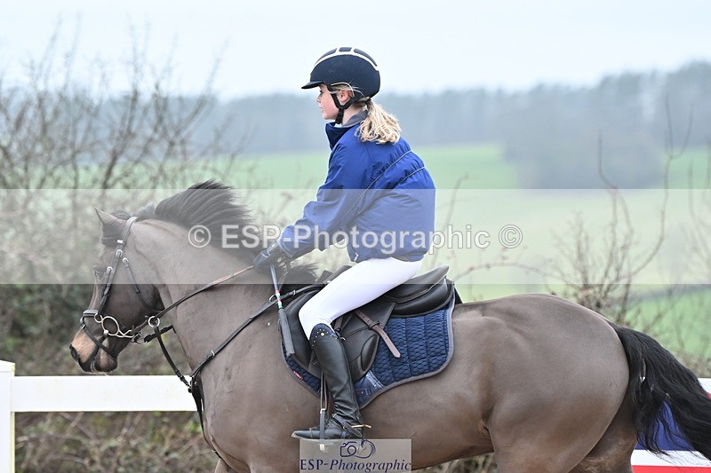 240128A-113130-00546 - Cls 3 Pony Discovery and 90cm Open