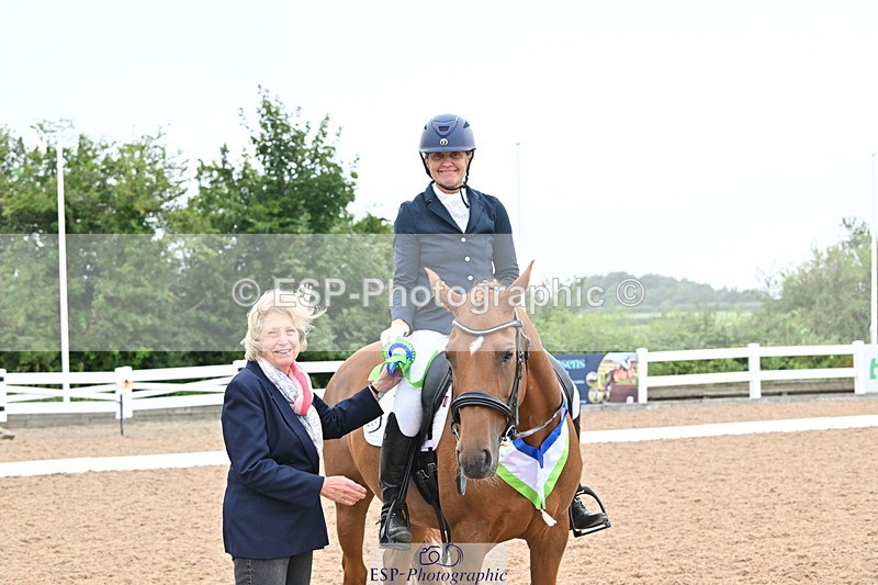 240815A-131146-01193 - Cls 8-P Freestyle Medium Silver