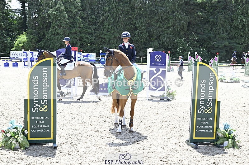 250525A-131446-17572 - Presentations Section B CCI 3 Star Long