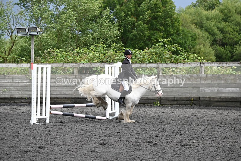 WJ6_0275 - Class 13 Novice 60cm
