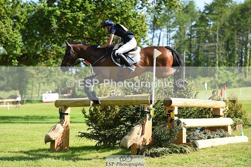 230527-095152-08437 - 205-ARTICUS-Maja_Hullah-XC