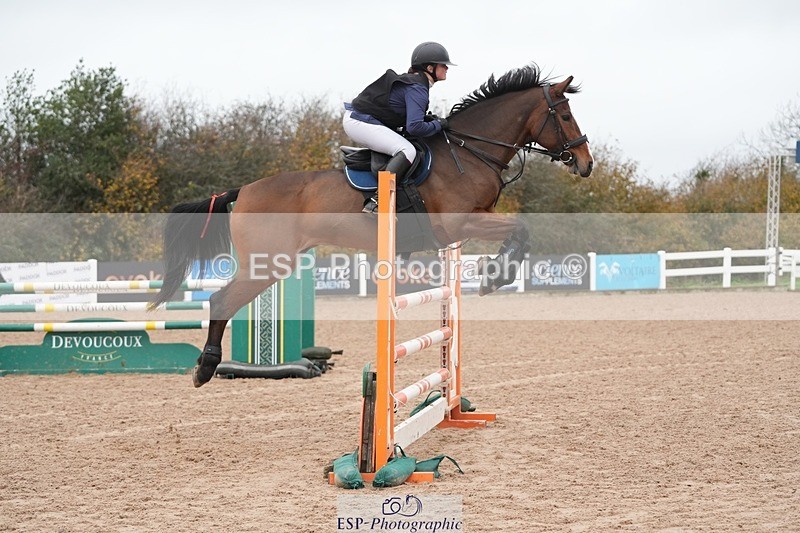 251109-104406-03449 - Cls 19 Snr 1.05m Open