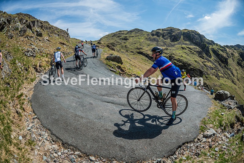 125801 - Hardknott Hairpin 12.00 - 13.00