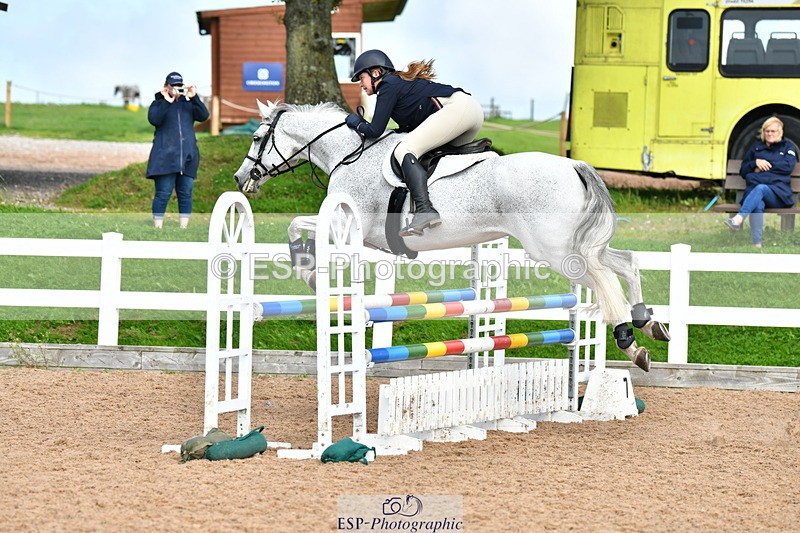 230819A-153339-01054 - Cls 32 95cm Amateur Qualifier