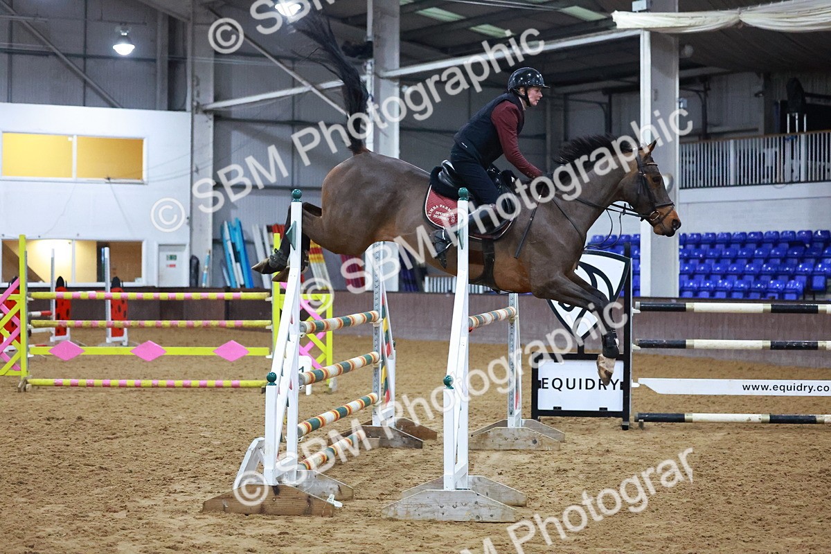 SBM_002666 - Class 5 - Senior Foxhunter 1.20m