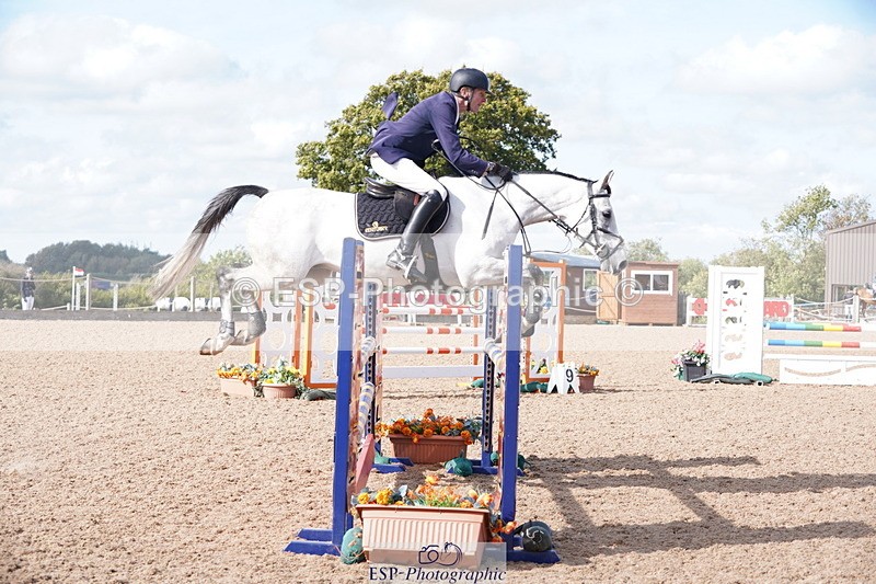 241005A-141038-04913 - SAT Cls 11 Snr Newc & 1.10m Open