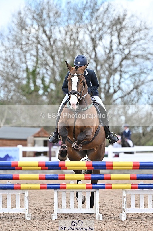 250328-102711-01259 - Cls 8 British Novice and 90cm