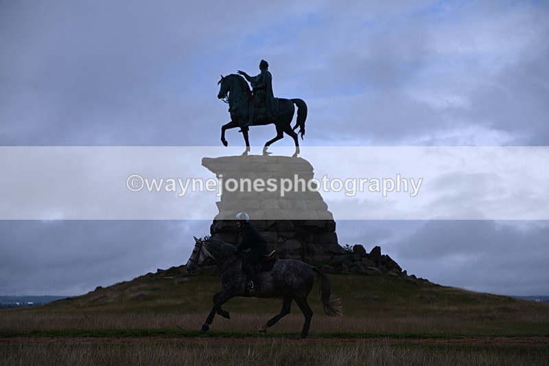 DSC_3717 - Time at Statue 13:51 to 14:55