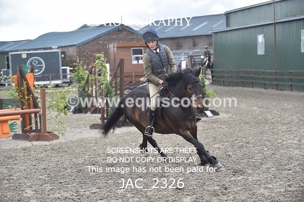 JAC_2326 - CLASS 3 Intermediate Working Hunter