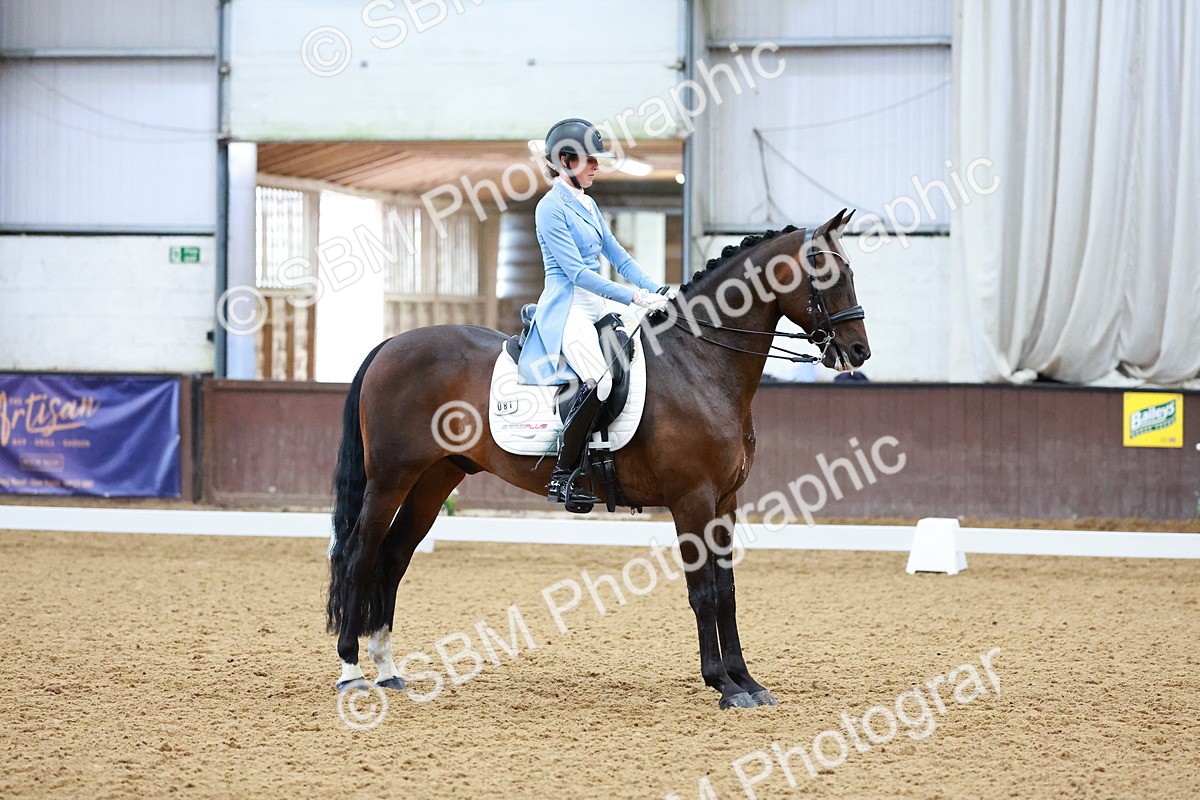 SBM_007916 - Class 9 - FEI INT II - 16.54.17.57