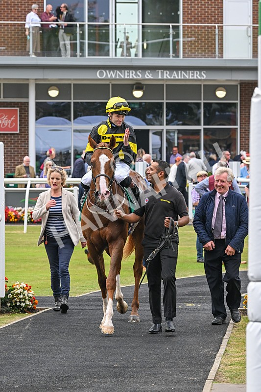 070924-Race 1-Managing Director-7014 - Race 1