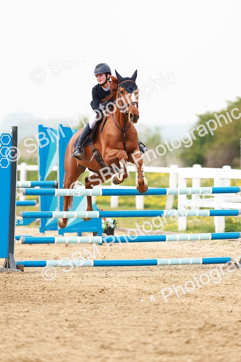  - Class 18 - Senior Newcomers - 1.10m