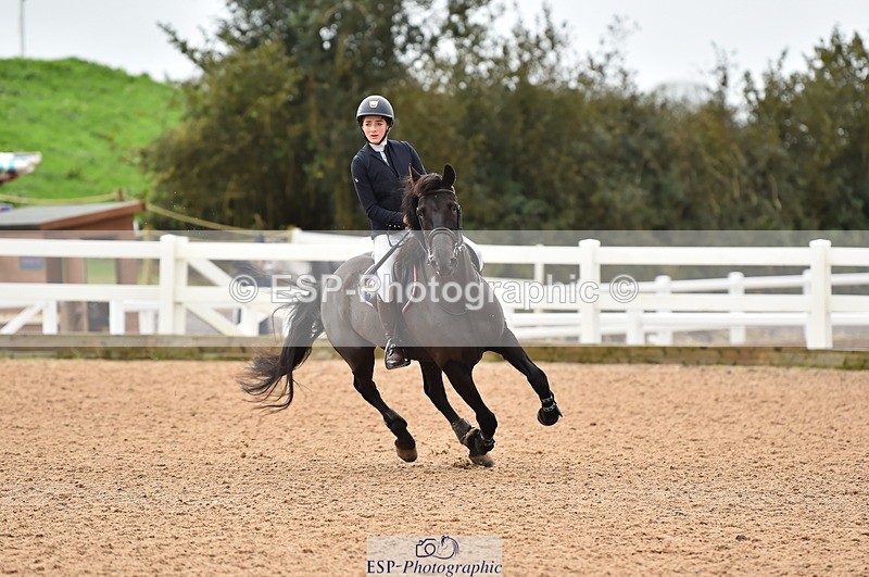 231028A-121356-01063 - Cls 3 Discovery & 90cm Open