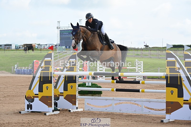 230721A-093925-04984 - Cls 2, 2 Star Small 1.30m