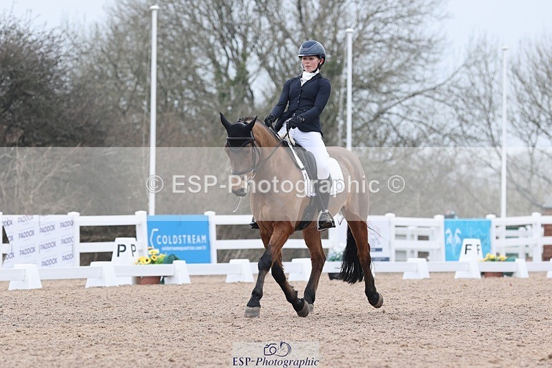 250216-132003-05937 - 111-Isabella.Owers-Hoppenhofs.Canda.Z