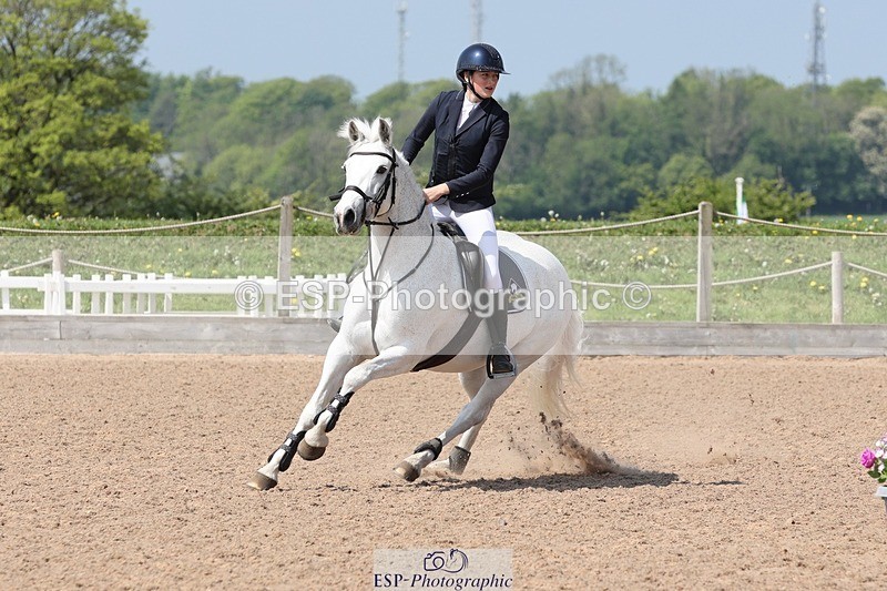 250503-122126-01042 - Cls 9 Pony Foxhunter and 1.10m Open