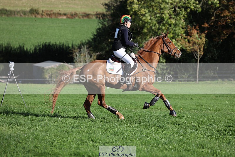 241025-110544-06408 - 010-Julia.Norman-SCOTCH.ON.THE.ROCK'Z